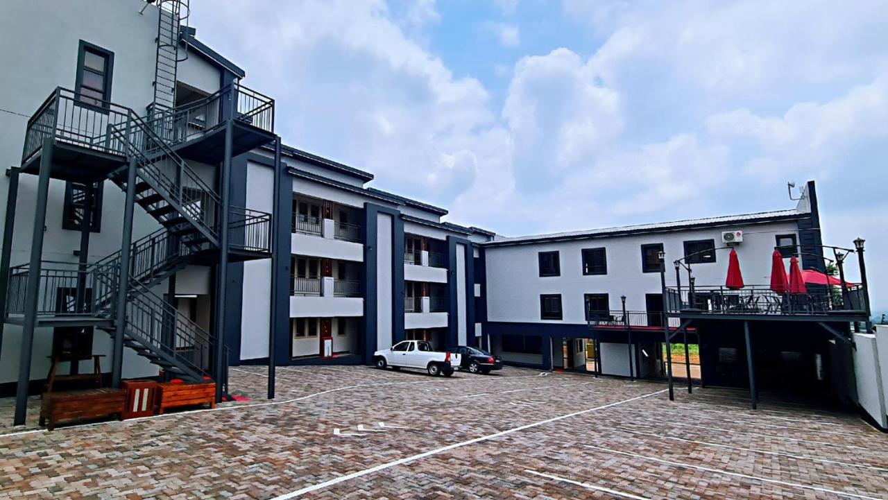 Lilypark Lodge Rustenburg Ngoại thất bức ảnh