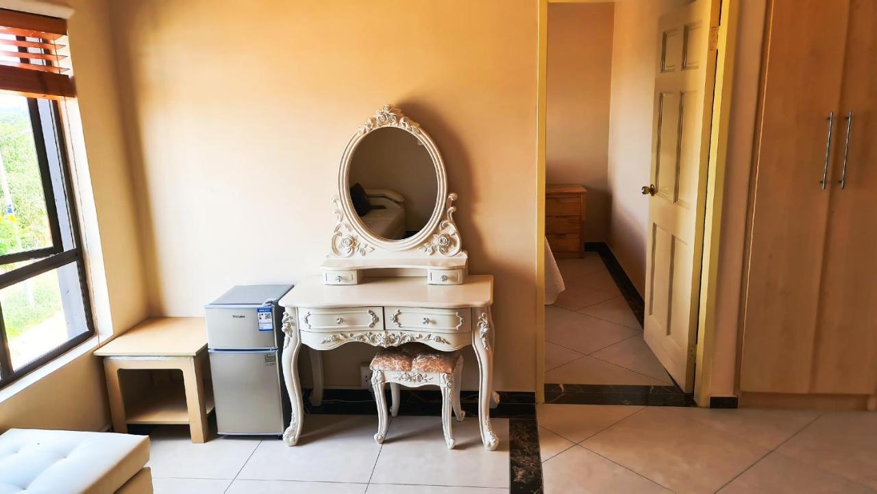 Lilypark Lodge Rustenburg Ngoại thất bức ảnh