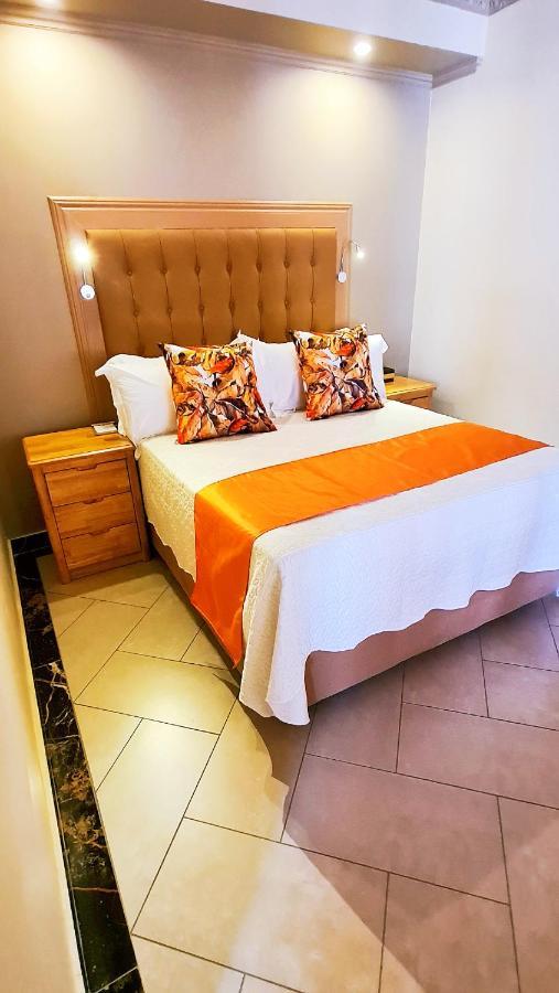 Lilypark Lodge Rustenburg Ngoại thất bức ảnh