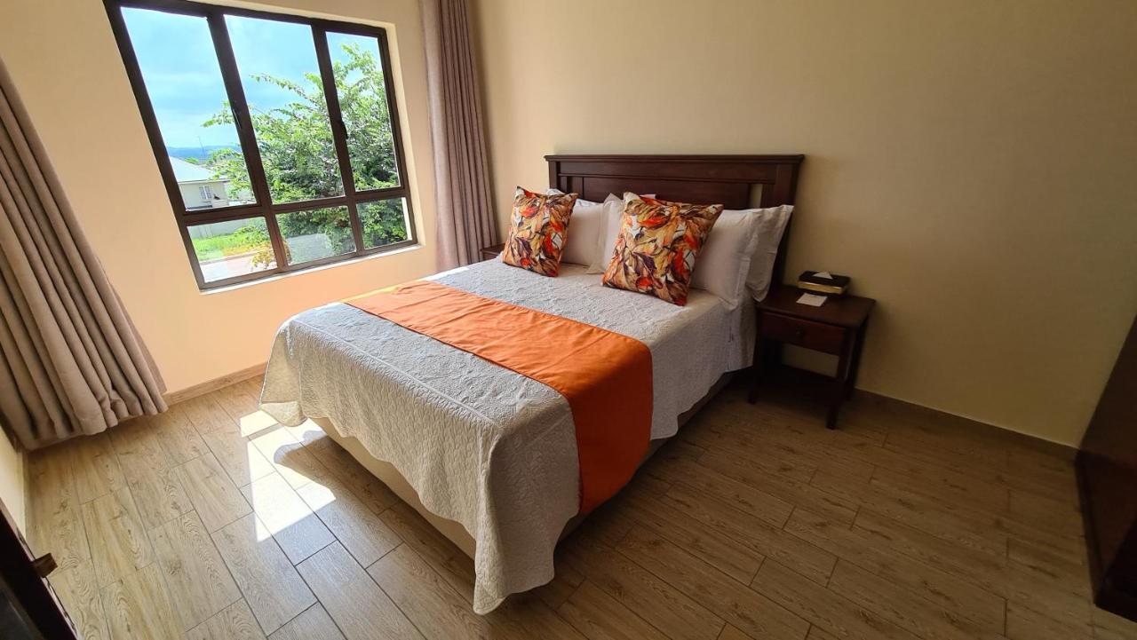 Lilypark Lodge Rustenburg Ngoại thất bức ảnh