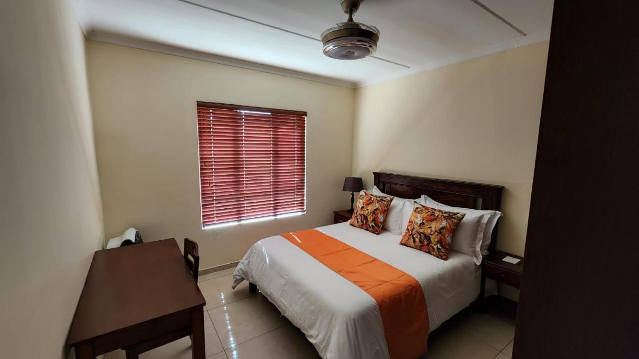 Lilypark Lodge Rustenburg Ngoại thất bức ảnh